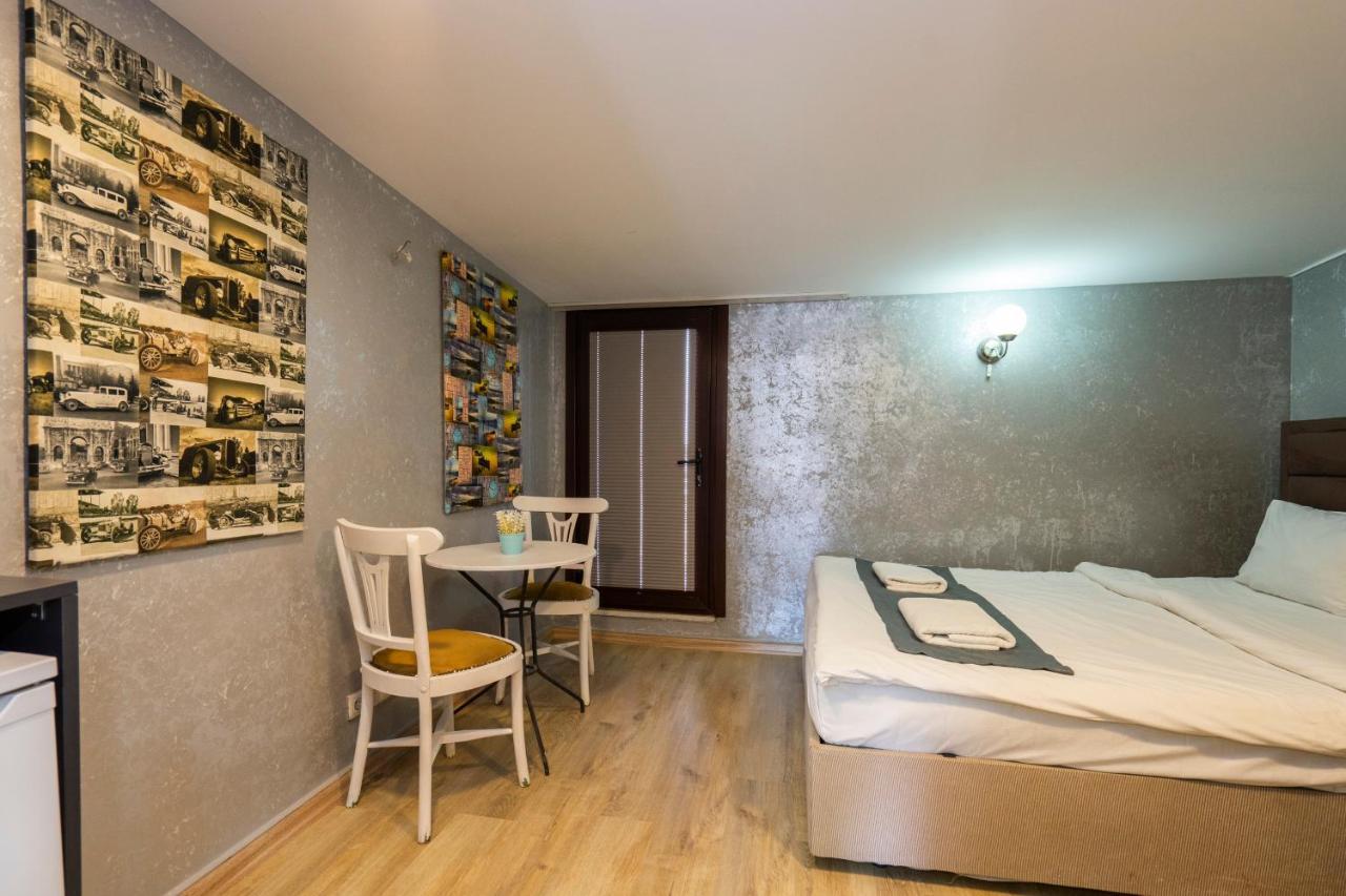 Taksim Alya Suites Istanbul Bagian luar foto